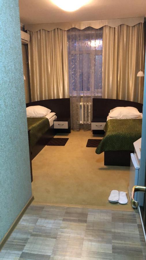 Mereke Hotel Ustʼ-Kamenogorsk Dış mekan fotoğraf