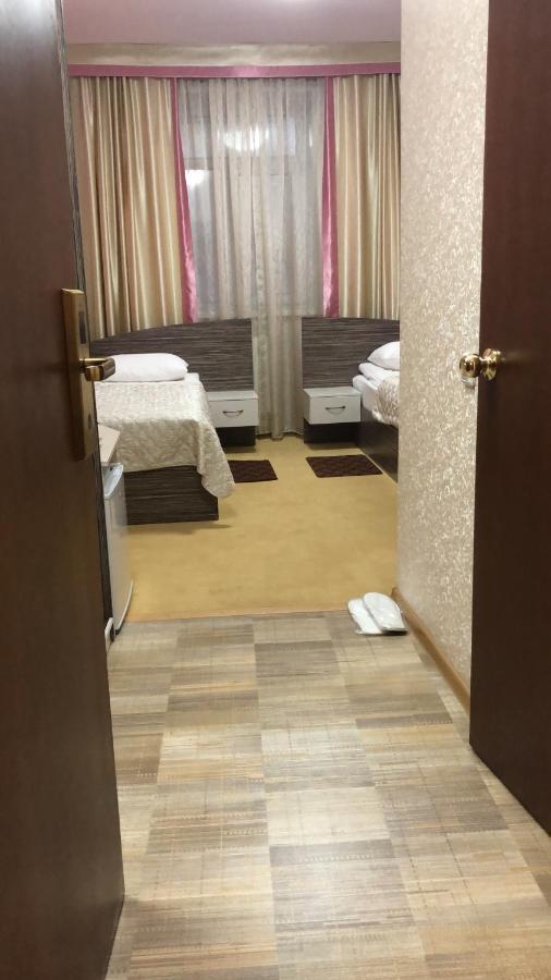 Mereke Hotel Ustʼ-Kamenogorsk Dış mekan fotoğraf