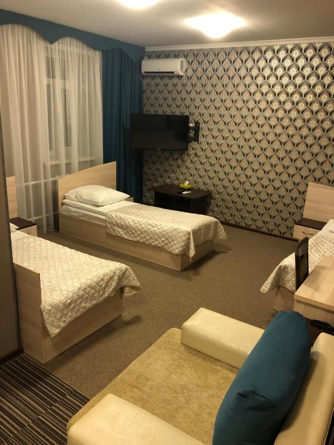 Mereke Hotel Ustʼ-Kamenogorsk Dış mekan fotoğraf